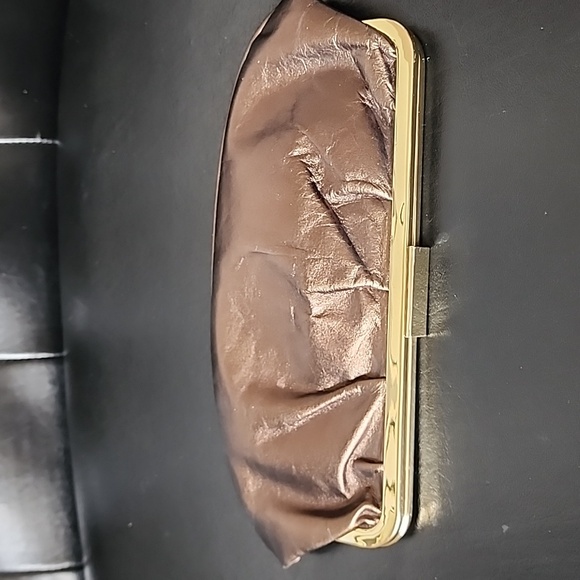 Giani Bernini Bronze Brown Metallic Small Clutch Purse - Picture 7 of 7
